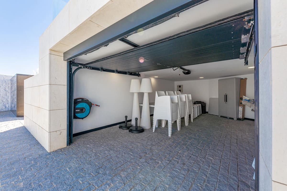 4 soverom Villa til salgs i Mijas Costa med svømmebasseng - € 8 100 000 (Ref: 7759392)