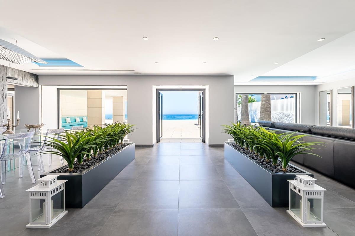 4 soverom Villa til salgs i Mijas Costa med svømmebasseng - € 8 100 000 (Ref: 7759392)