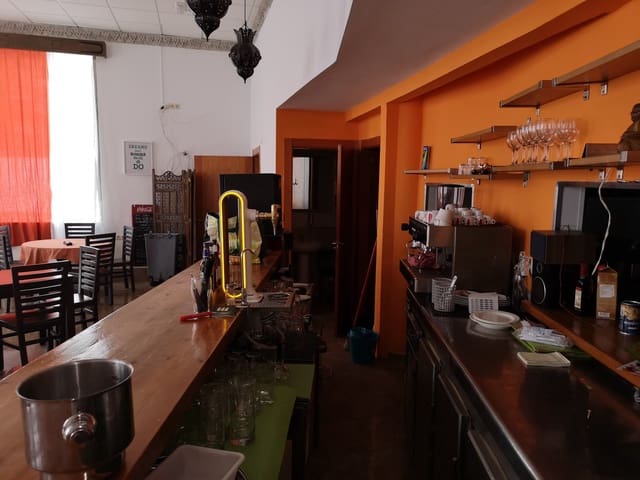 Kommersiell till salu i Benalmadena Costa, Benalmádena - 450 000 € (Ref: 7759409)