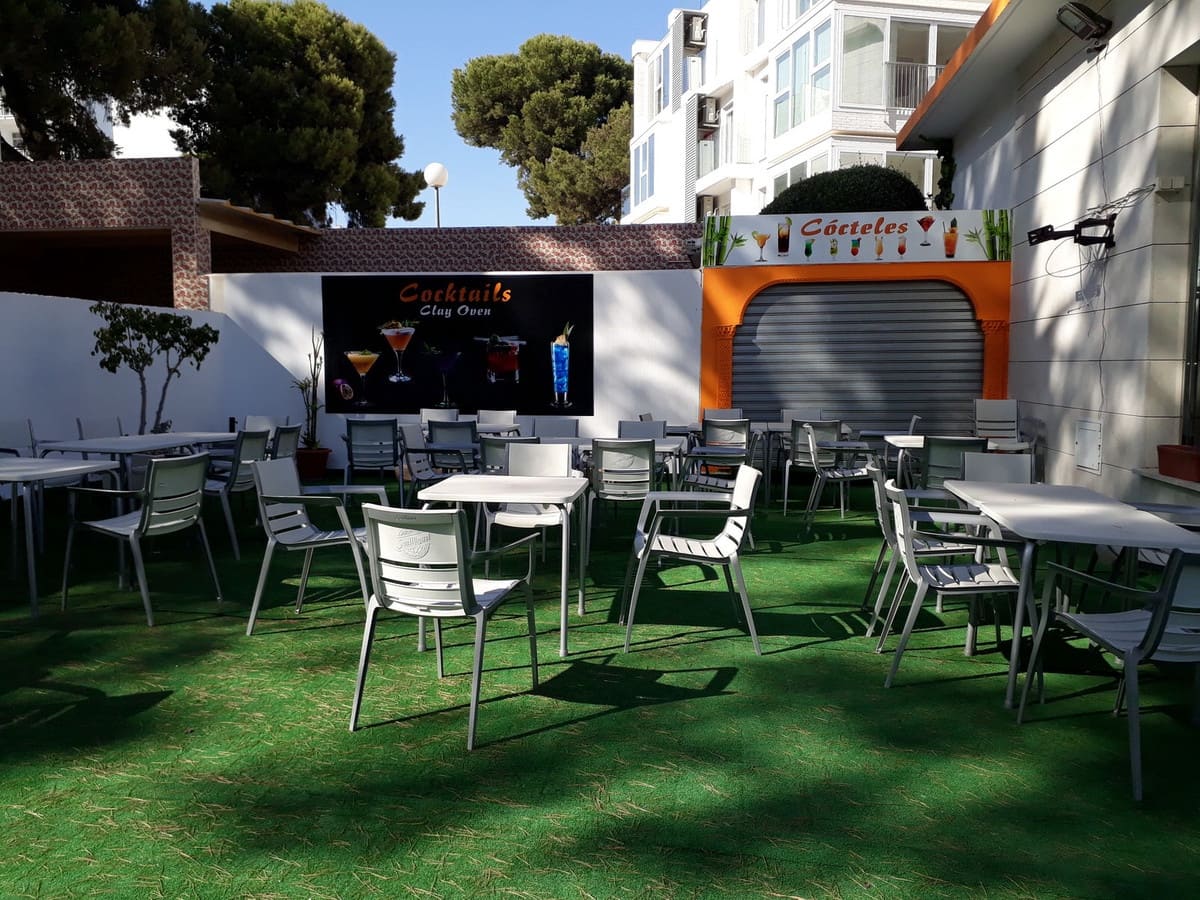 Erhverv til salg i Benalmadena Costa - € 450.000 (Ref: 7759409)