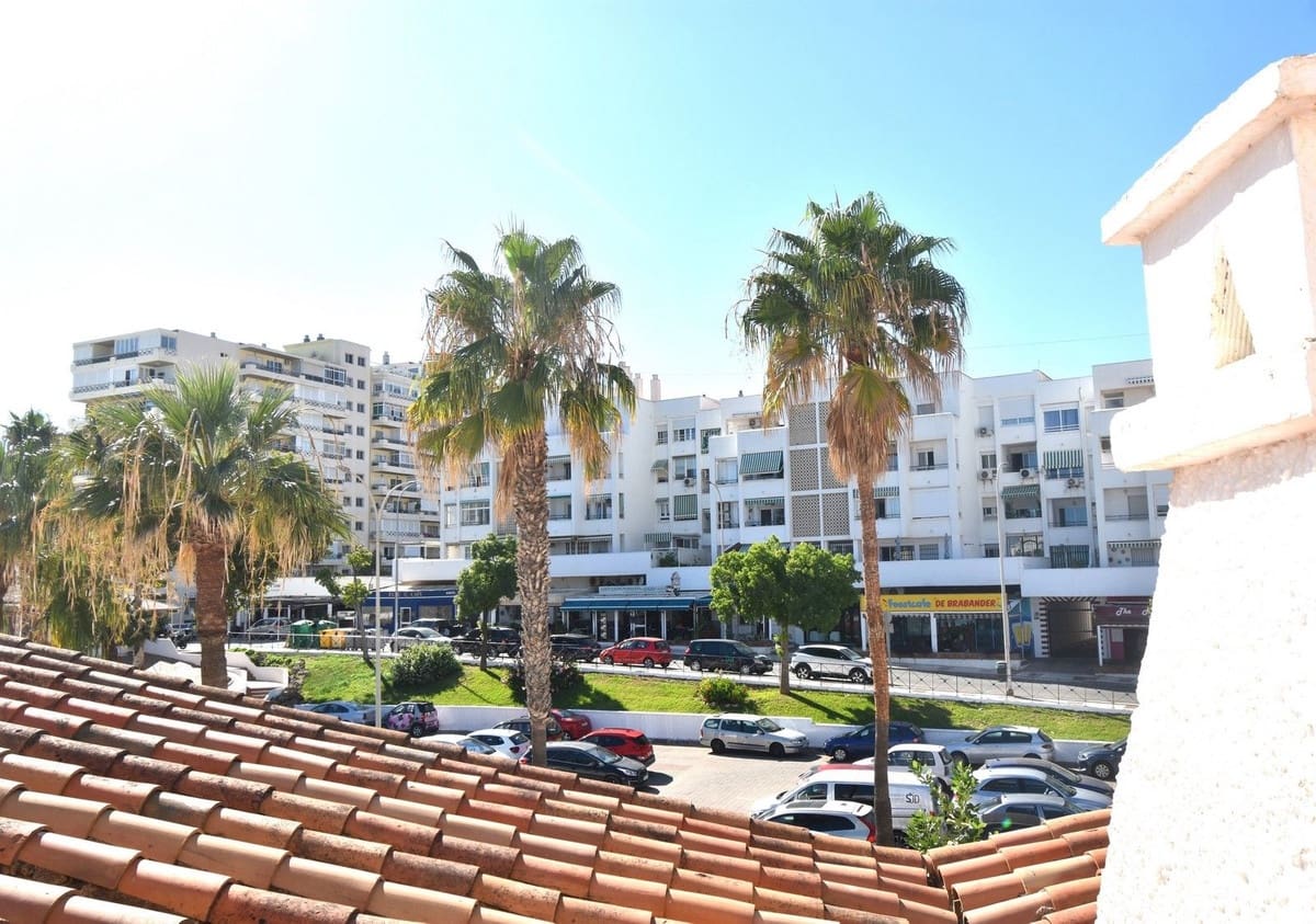 4 bedroom Townhouse for sale in Torremolinos with garage - € 745,000 (Ref: 7810738)