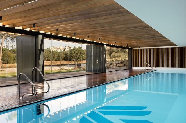 1 bedroom Apartment for sale in Sotogrande Alto, San Roque with pool - € 850,000 (Ref: 7814278)