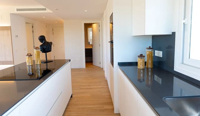 2 quarto Apartamento para venda em Casares Pueblo, Casares com piscina - 475 000 € (Ref: 7814302)