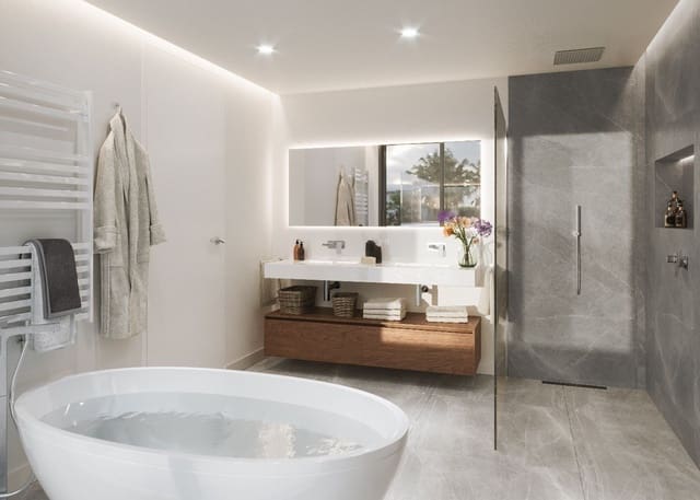 Apartamento de 2 habitaciones en Los Llanos, Estepona en venta con piscina - 745.000 € (Ref: 7814306)