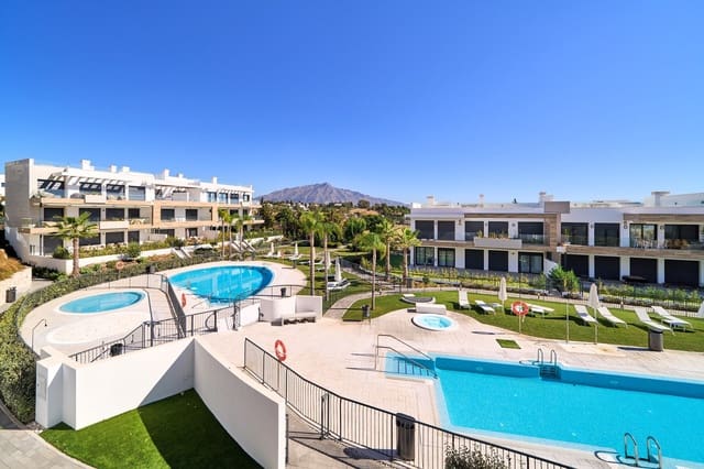 2 sovrum Lägenhet till salu i Atalaya-Isdabe, Estepona med pool - 720 000 € (Ref: 7814312)