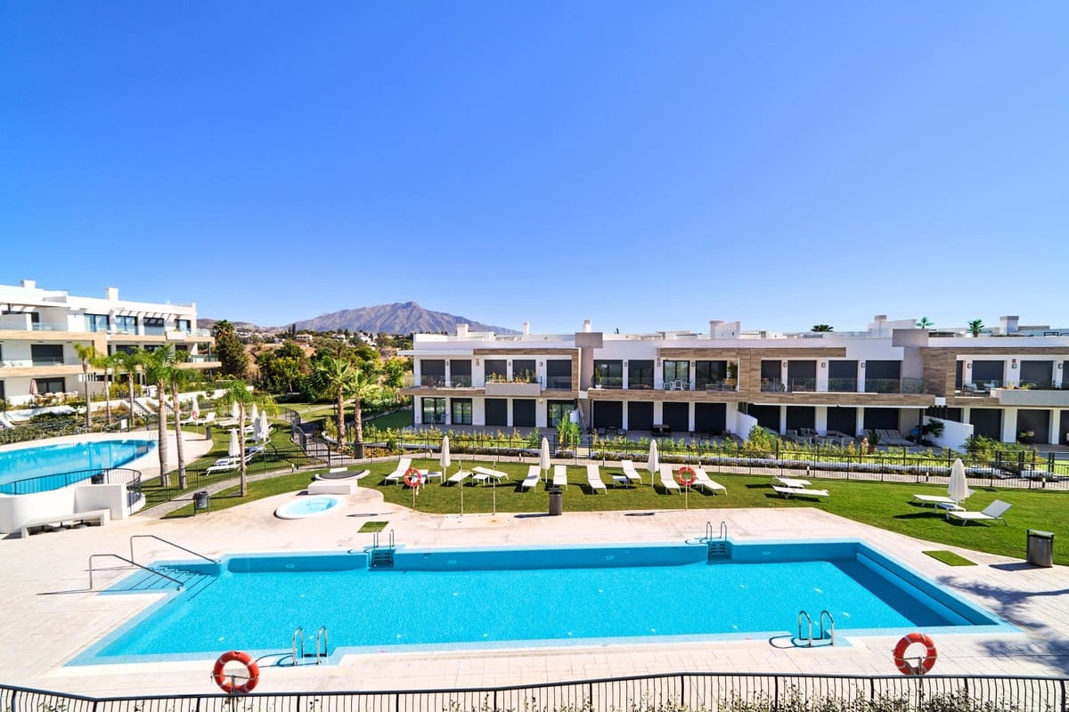 2 sovrum Lägenhet till salu i Atalaya-Isdabe med pool - 720 000 € (Ref: 7814312)