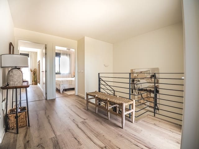 3 soveværelse Byhus til salg i Chullera, Manilva med swimmingpool - € 595.000 (Ref: 7814340)