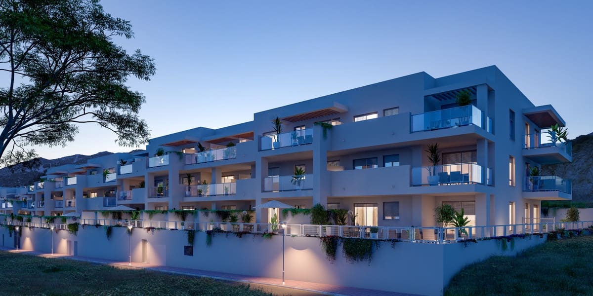 2 soveværelse Penthouse til salg i Benalmadena med swimmingpool - € 418.000 (Ref: 7814343)