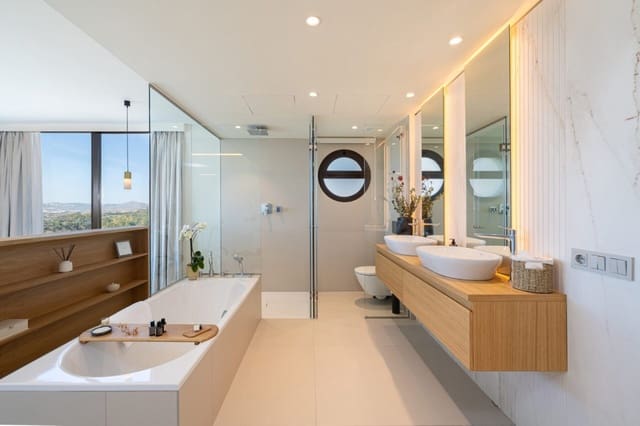2 quarto Apartamento para venda em Torreblanca, Fuengirola com piscina - 590 000 € (Ref: 7814346)
