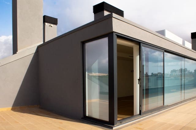 3 makuuhuone Kattohuoneisto myytävänä paikassa Zona Puerto Deportivo, Fuengirola mukana uima-altaan - 1 550 000 € (Ref: 7814352)