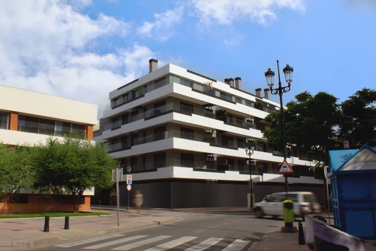3 soveværelse Penthouse til salg i Fuengirola med swimmingpool - € 1.550.000 (Ref: 7814352)