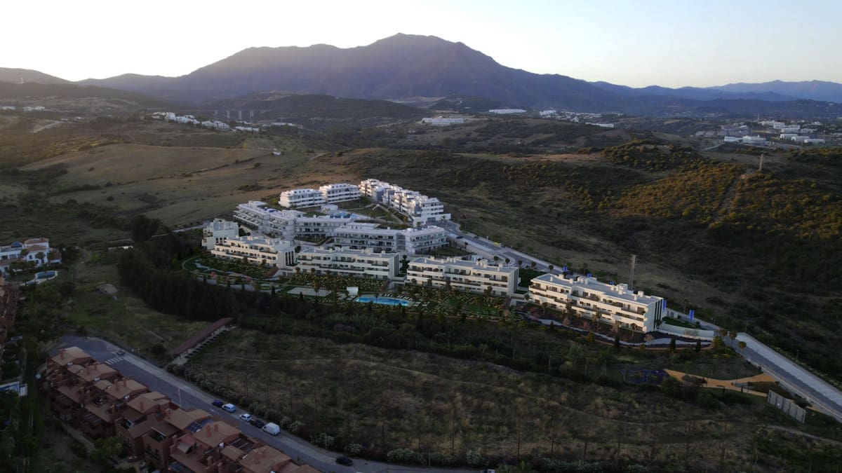 2 bedroom Apartment for sale in Buenas Noches with pool - € 405,000 (Ref: 7814374)