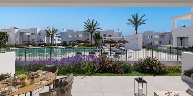 3 bedroom Penthouse for sale in Guadalobón, Estepona with pool - € 725,000 (Ref: 7814381)