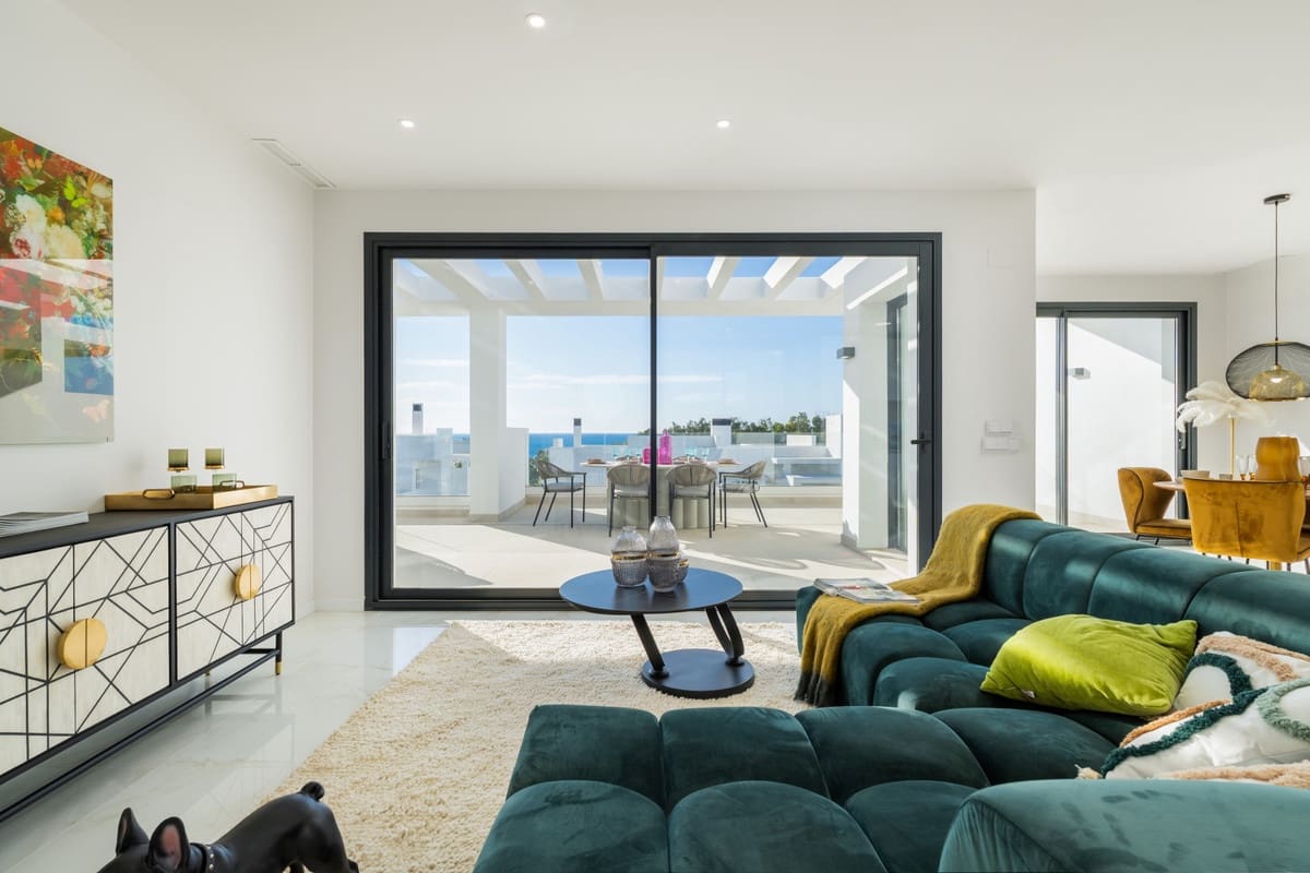 3 soverom Penthouse til salgs i Estepona med svømmebasseng - € 725 000 (Ref: 7814381)