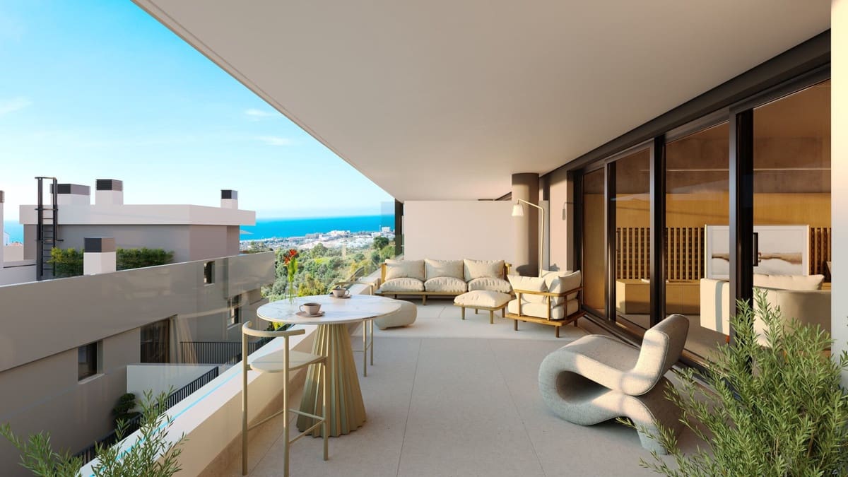 2 bedroom Apartment for sale in Marbella with pool - € 590,000 (Ref: 7836274)