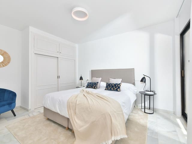 2 chambre Appartement à vendre à Calahonda, Mijas avec piscine - 286 650 € (Ref: 7850761)