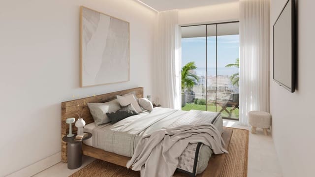 3 sovrum Villa till salu i Las Gaviotas  - Carvajal, Fuengirola med pool - 1 120 000 € (Ref: 8010389)