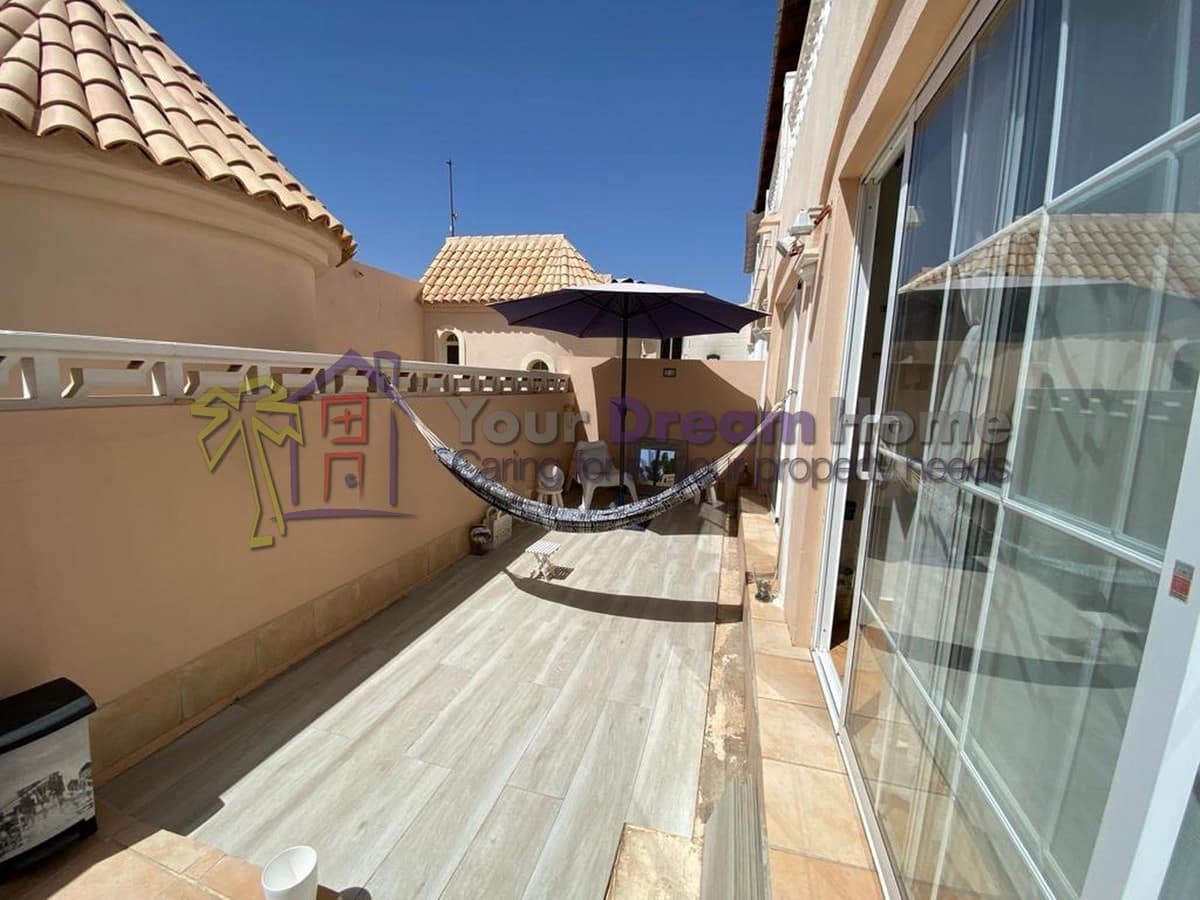 2 quarto Casa em Banda para venda em Caleta de Fuste - 285 000 € (Ref: 8023819)