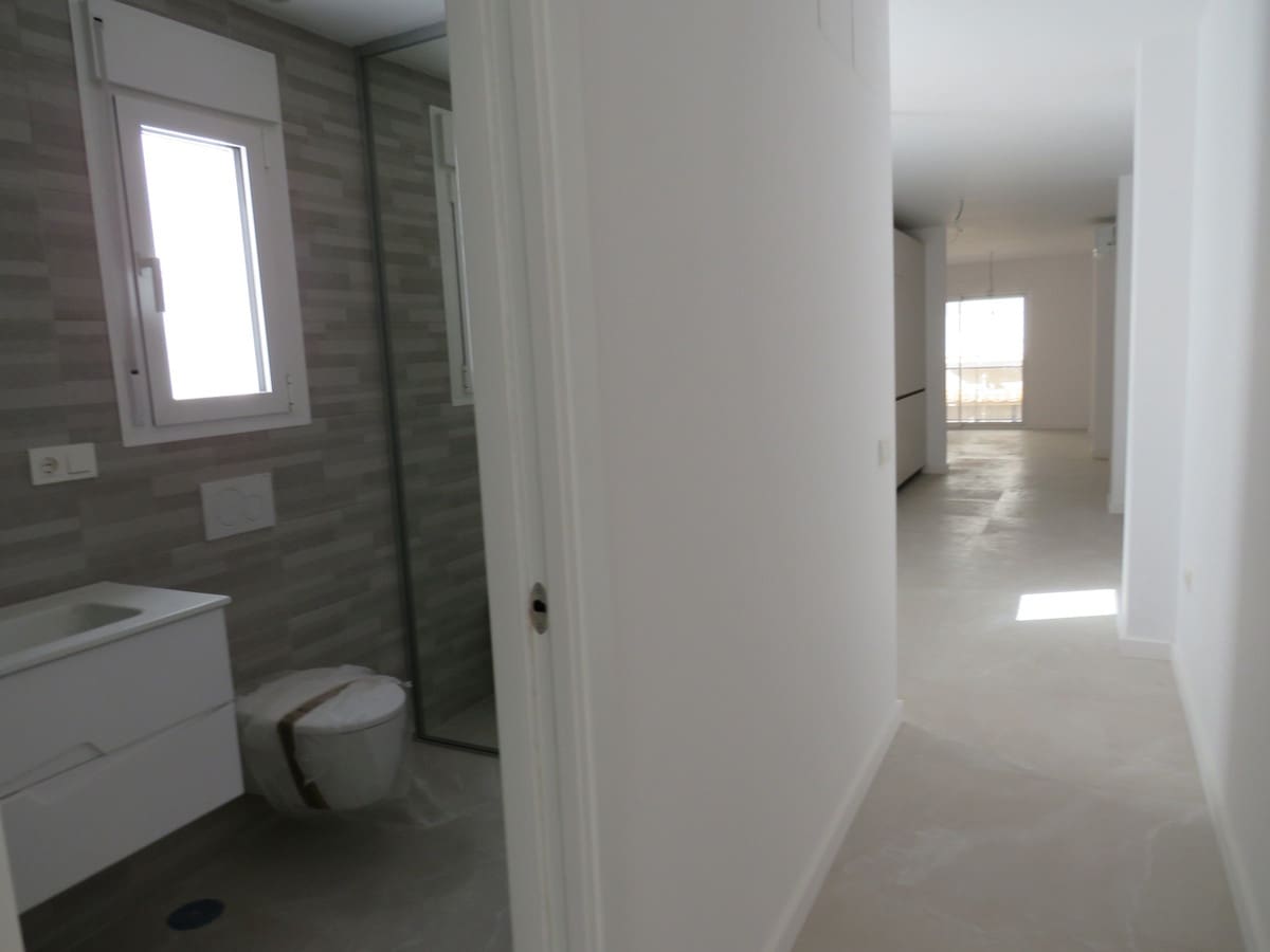 2 Zimmer Apartment zu verkaufen in Fuengirola - 370.000 € (Ref: 8023821)