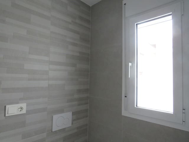 2 soverom Leilighet til salgs i Zona Puerto Deportivo, Fuengirola - € 370 000 (Ref: 8023821)