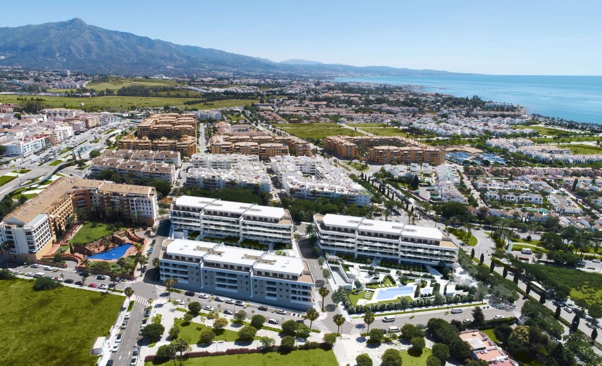 4 slaapkamer Penthouse te koop in San Pedro de Alcantara met zwembad - € 1.460.000 (Ref: 8097791)