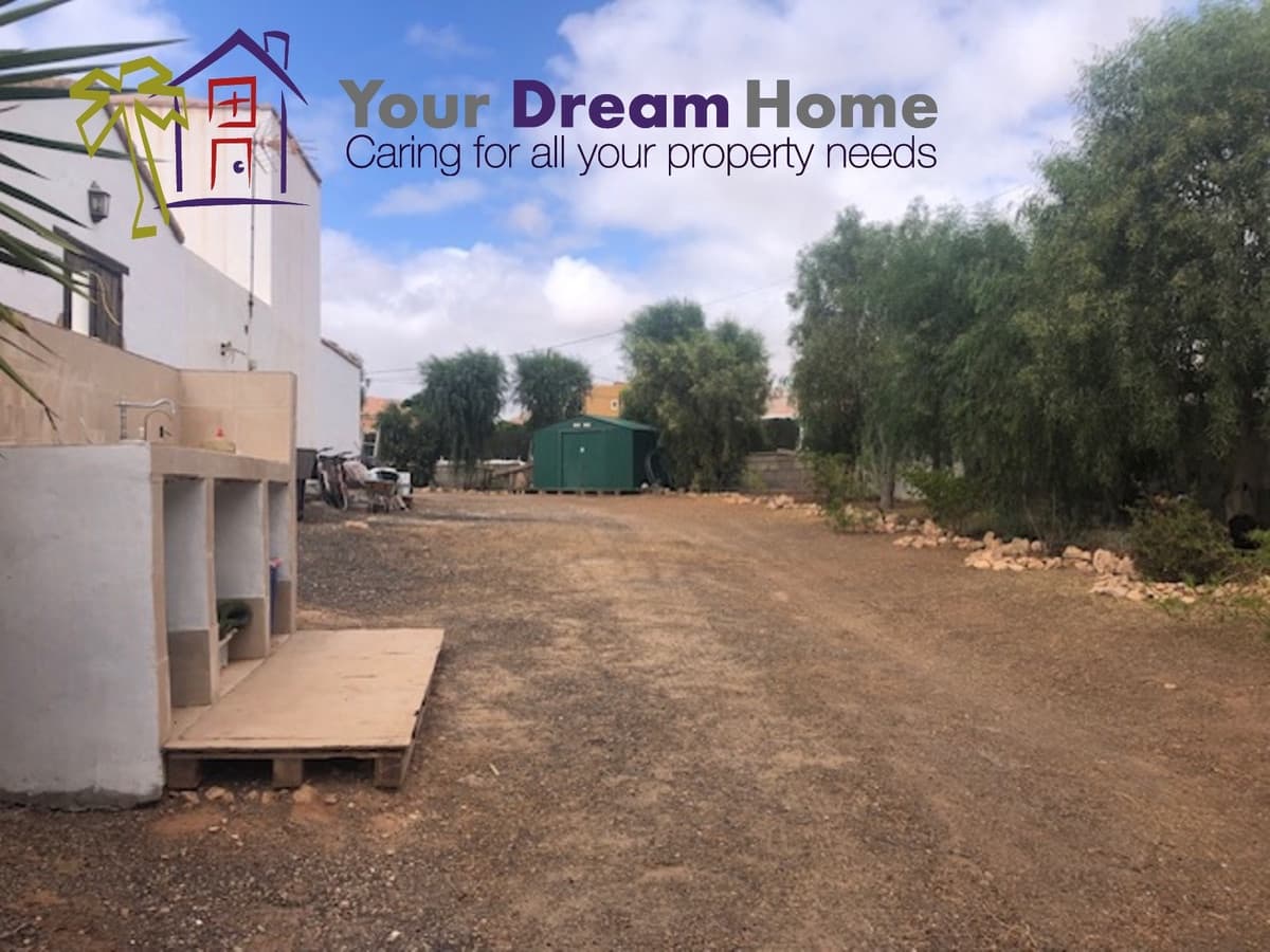 3 quarto Moradia para venda em Tuineje com piscina garagem - 469 000 € (Ref: 8113224)