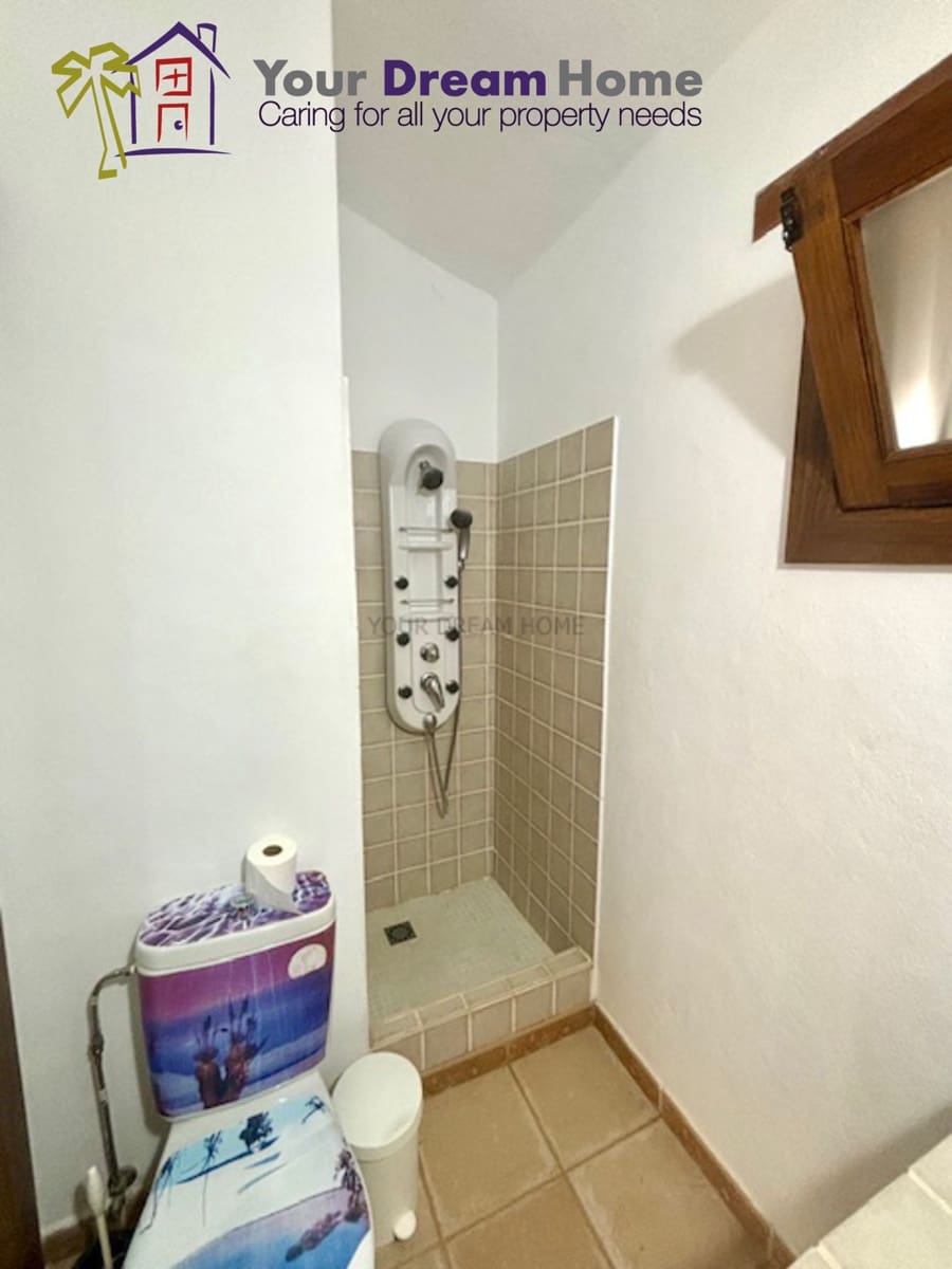 3 bedroom Villa for sale in Tuineje with pool garage - € 469,000 (Ref: 8113224)