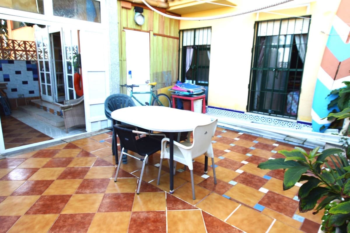 2 soveværelse Lejlighed til salg i Manilva med swimmingpool garage - € 218.000 (Ref: 8172861)