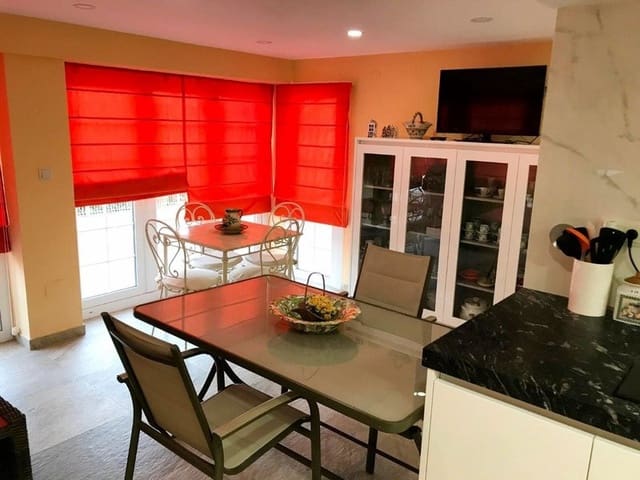 6 quarto Moradia para venda em Cabo Roig, Orihuela - 1 555 000 € (Ref: 8199879)