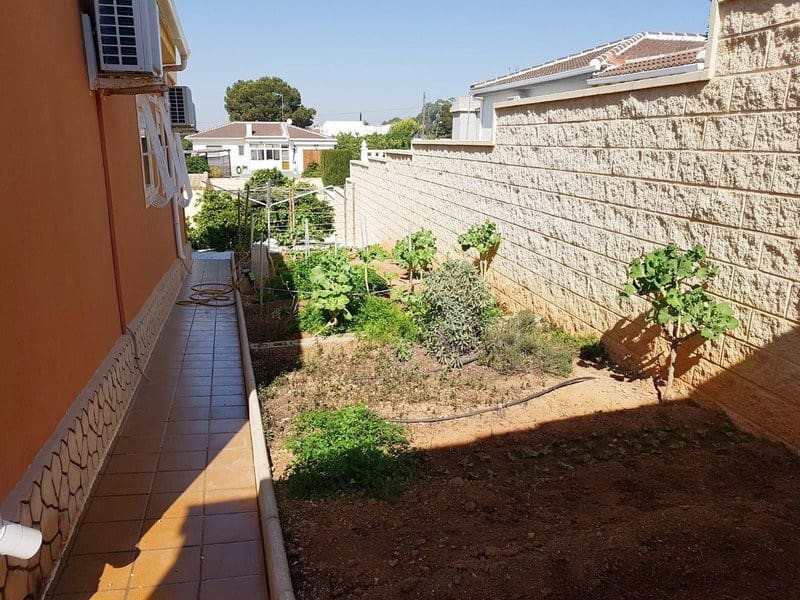 5 soveværelse Villa til salg i Los Balcones - € 595.000 (Ref: 8199880)