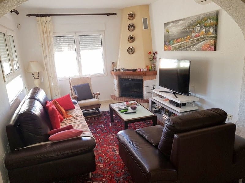 Chalet de 5 habitaciones en Los Balcones en venta - 595.000 € (Ref: 8199880)