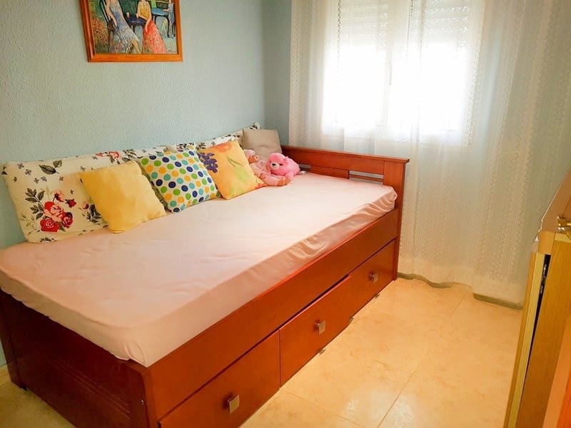 Chalet de 5 habitaciones en Los Balcones en venta - 595.000 € (Ref: 8199880)