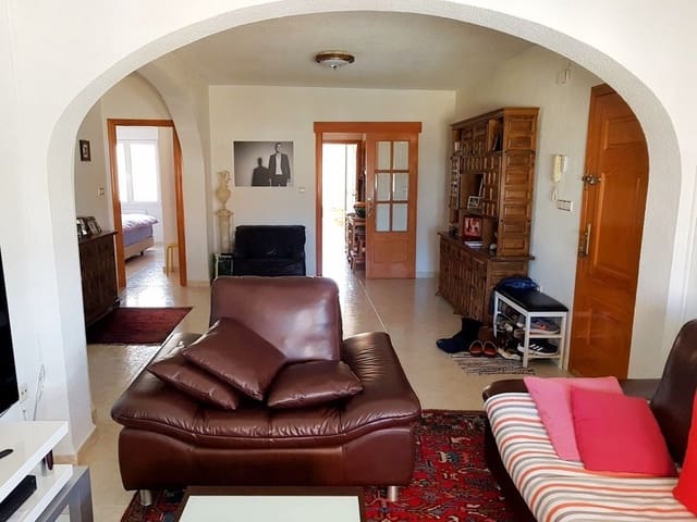 5 makuuhuone Huvila myytävänä paikassa Los Balcones - 595 000 € (Ref: 8199880)