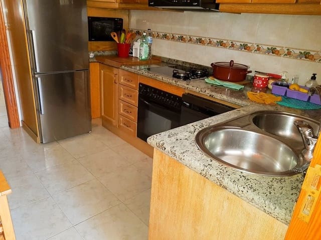 5 makuuhuone Huvila myytävänä paikassa Los Balcones - 595 000 € (Ref: 8199880)