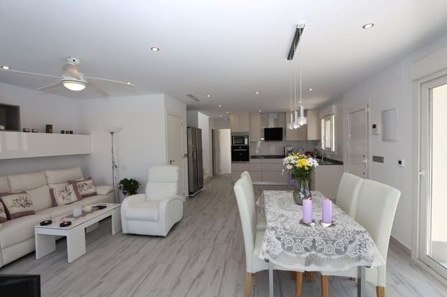 Chalet de 3 habitaciones en Rojales en venta - 450.000 € (Ref: 8199885)