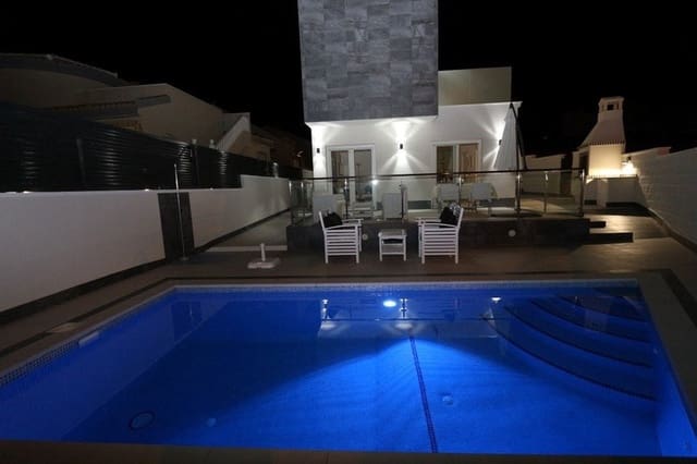 Chalet de 3 habitaciones en Rojales en venta - 450.000 € (Ref: 8199885)