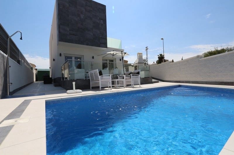 3 bedroom Villa for sale in Rojales - € 450,000 (Ref: 8199885)