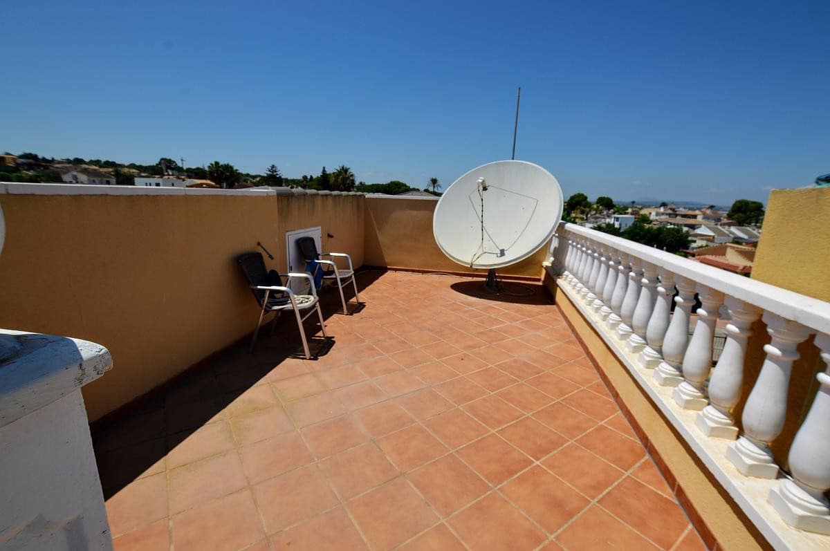 6 soveværelse Villa til salg i Los Balcones med swimmingpool garage - € 620.000 (Ref: 8199887)