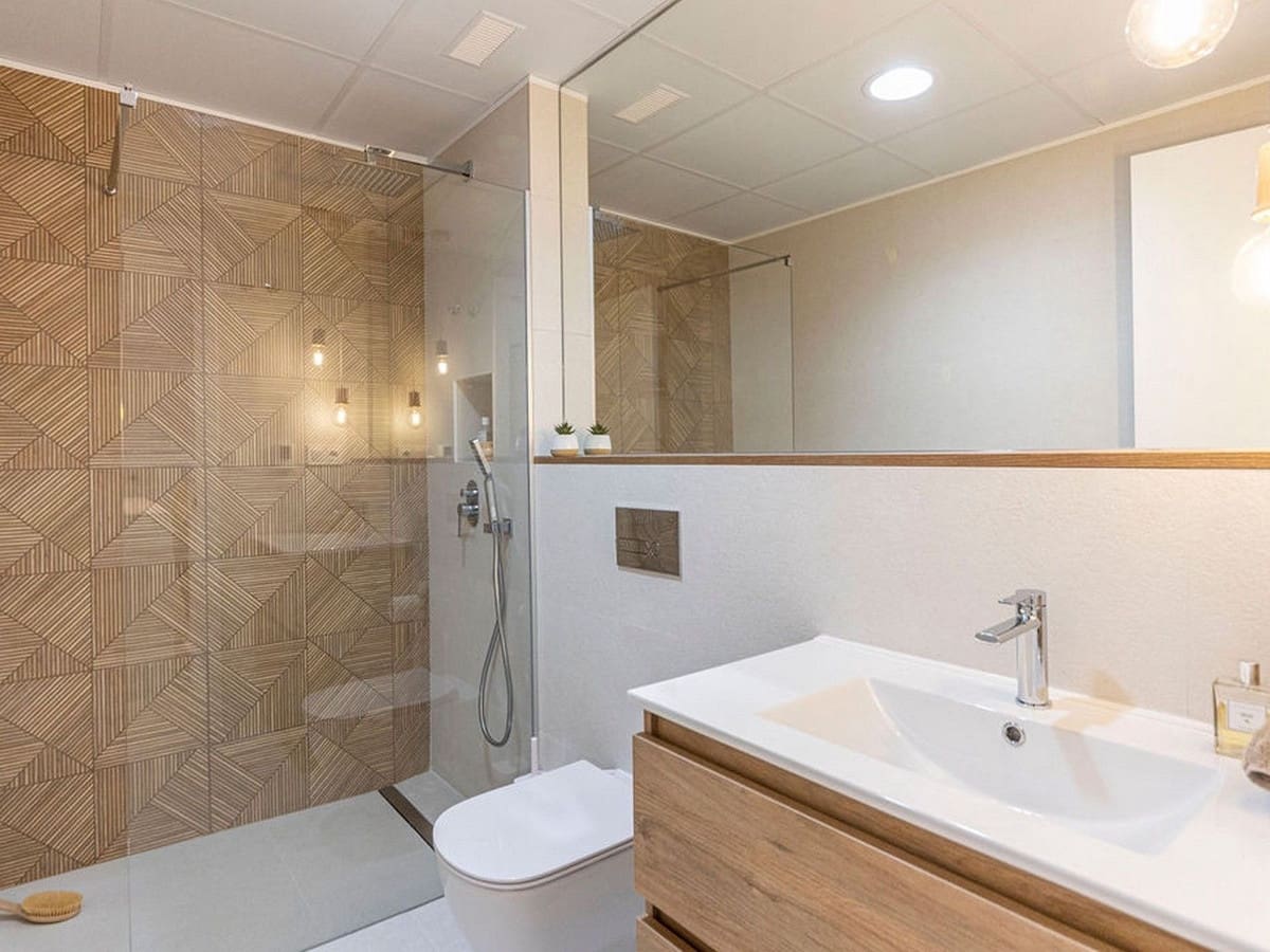 2 chambre Appartement à vendre à Pilar de la Horadada avec piscine garage - 235 900 € (Ref: 8199959)