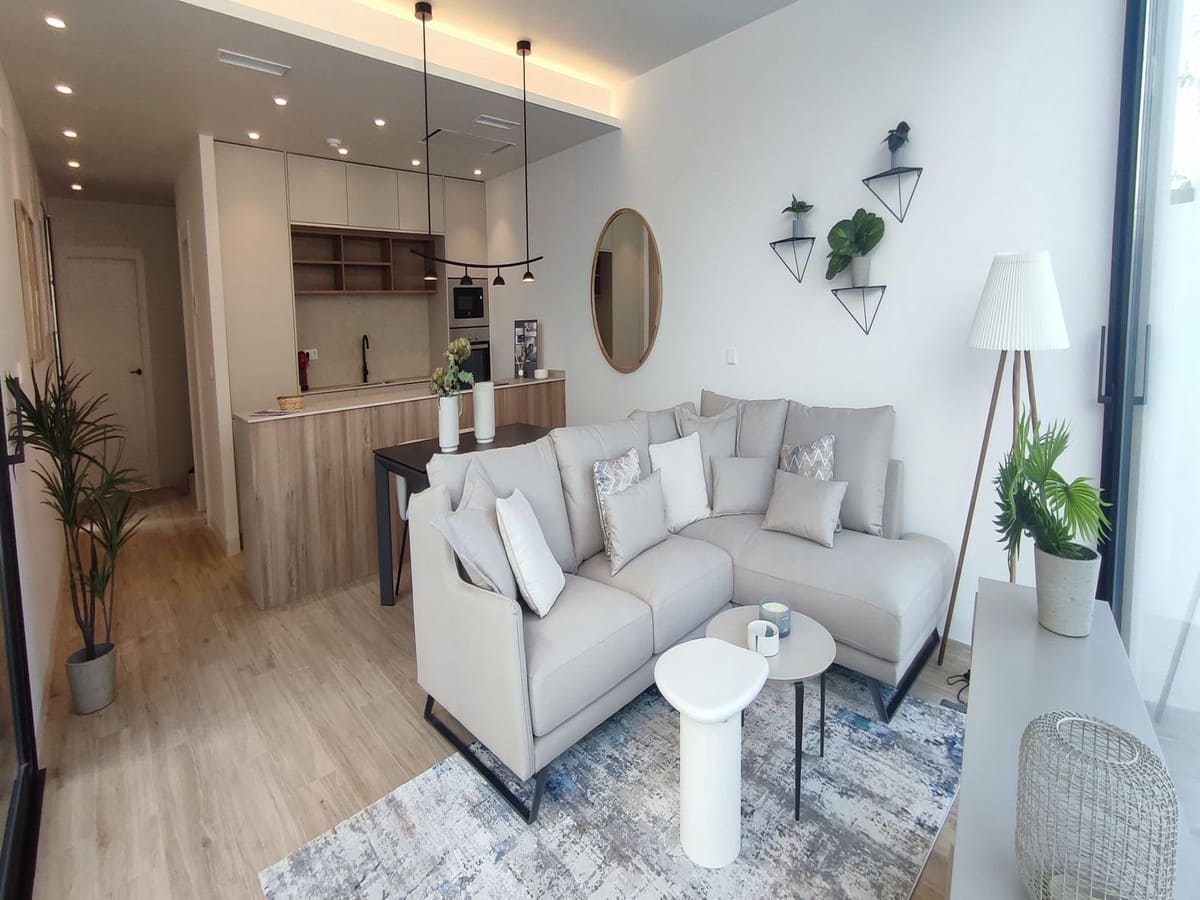 3 bedroom Villa for sale in Torre de la Horadada with pool garage - € 628,000 (Ref: 8199964)