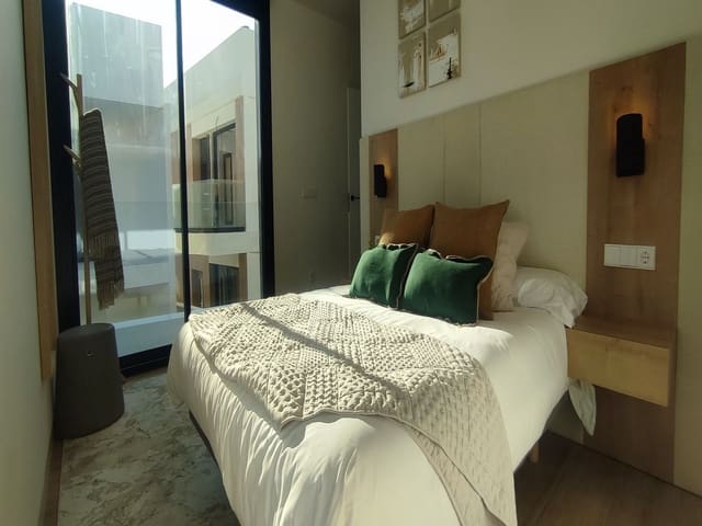 3 sypialnia Willa na sprzedaż w Torre de la Horadada, Pilar de la Horadada z basenem garażem - 628 000 € (Ref: 8199964)