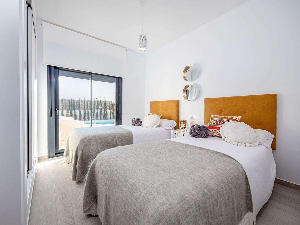 3 sypialnia Willa na sprzedaż w Algorfa z basenem garażem - 519 000 € (Ref: 8199977)