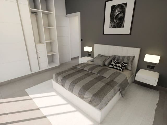 Chalet de 3 habitaciones en Los Alcázares en venta con piscina garaje - 349.900 € (Ref: 8199999)