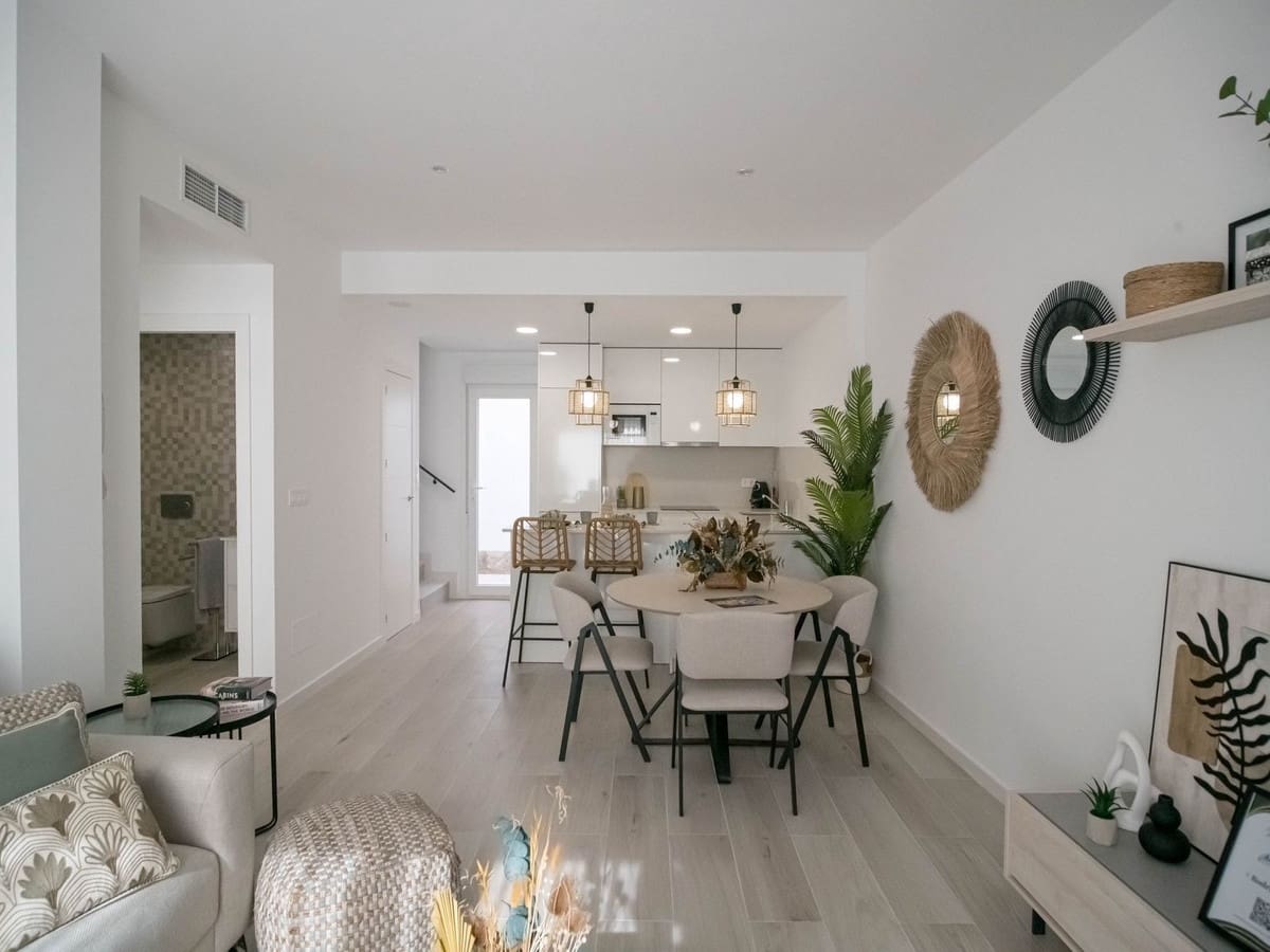 3 camera da letto Villetta a Schiera in vendita in Avileses con piscina garage - 289.000 € (Rif: 8200006)