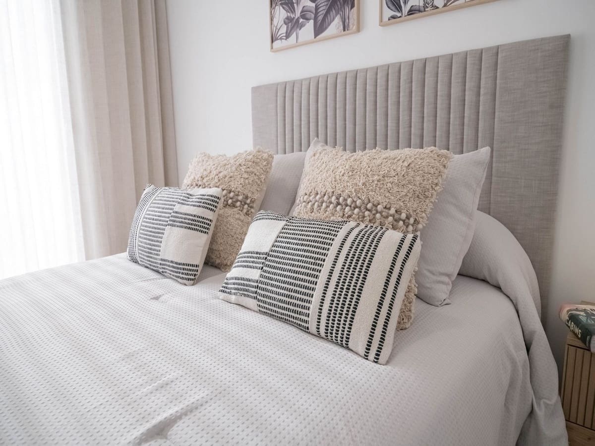 3 camera da letto Villetta a Schiera in vendita in Avileses con piscina garage - 289.000 € (Rif: 8200006)