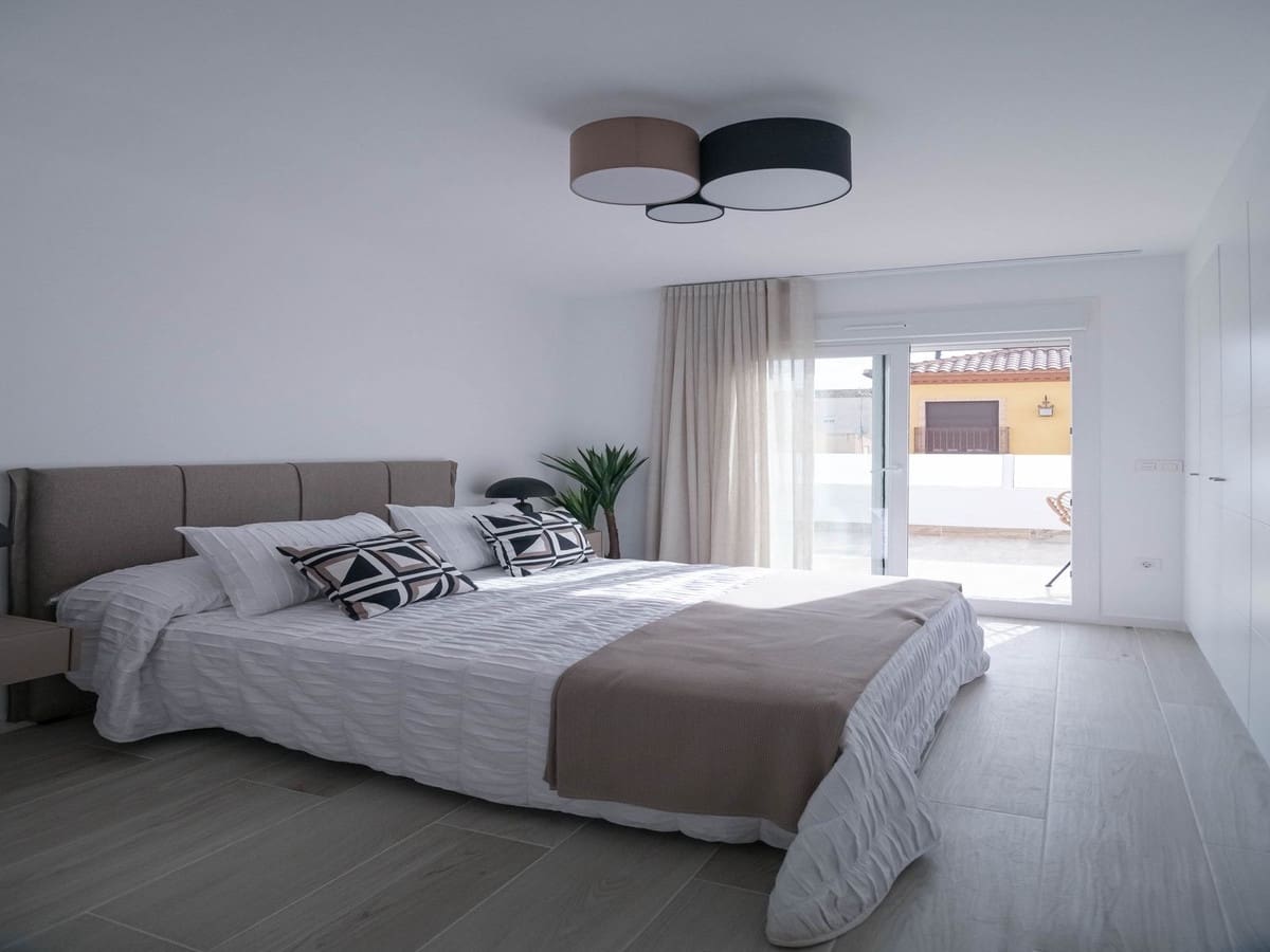 3 chambre Villa/Maison Mitoyenne à vendre à Avileses avec piscine garage - 289 000 € (Ref: 8200006)