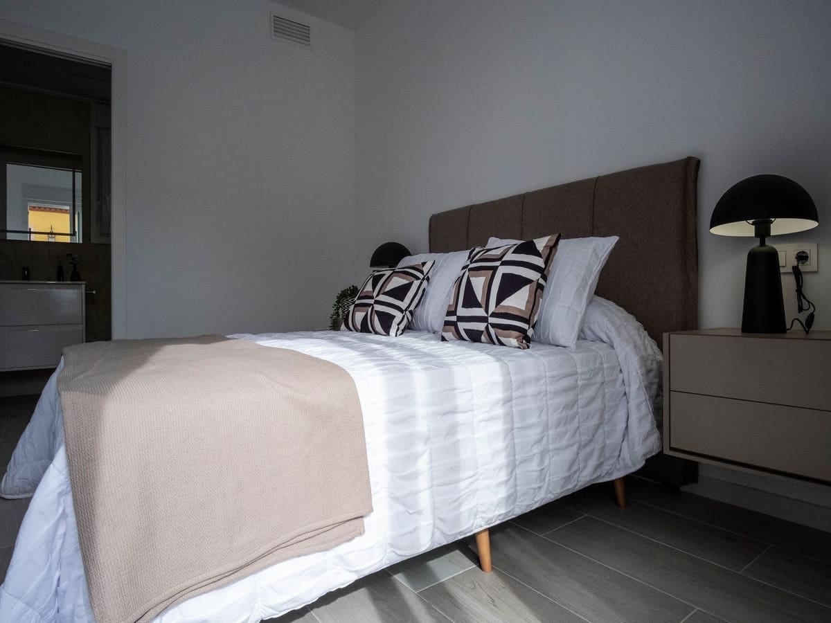 3 chambre Villa/Maison Mitoyenne à vendre à Avileses avec piscine garage - 289 000 € (Ref: 8200006)