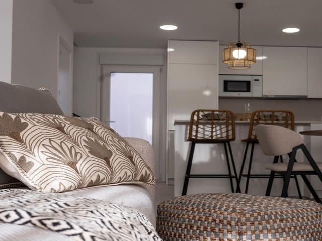 3 soverom Rekkehus til salgs i Avileses, Murcia by med svømmebasseng garasje - € 289 000 (Ref: 8200006)