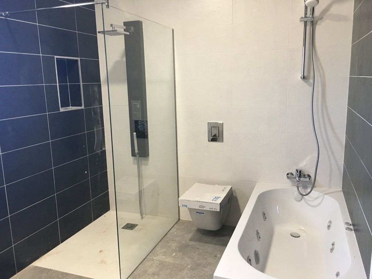 3 bedroom Villa for sale in Pinoso with pool garage - € 359,000 (Ref: 8200025)