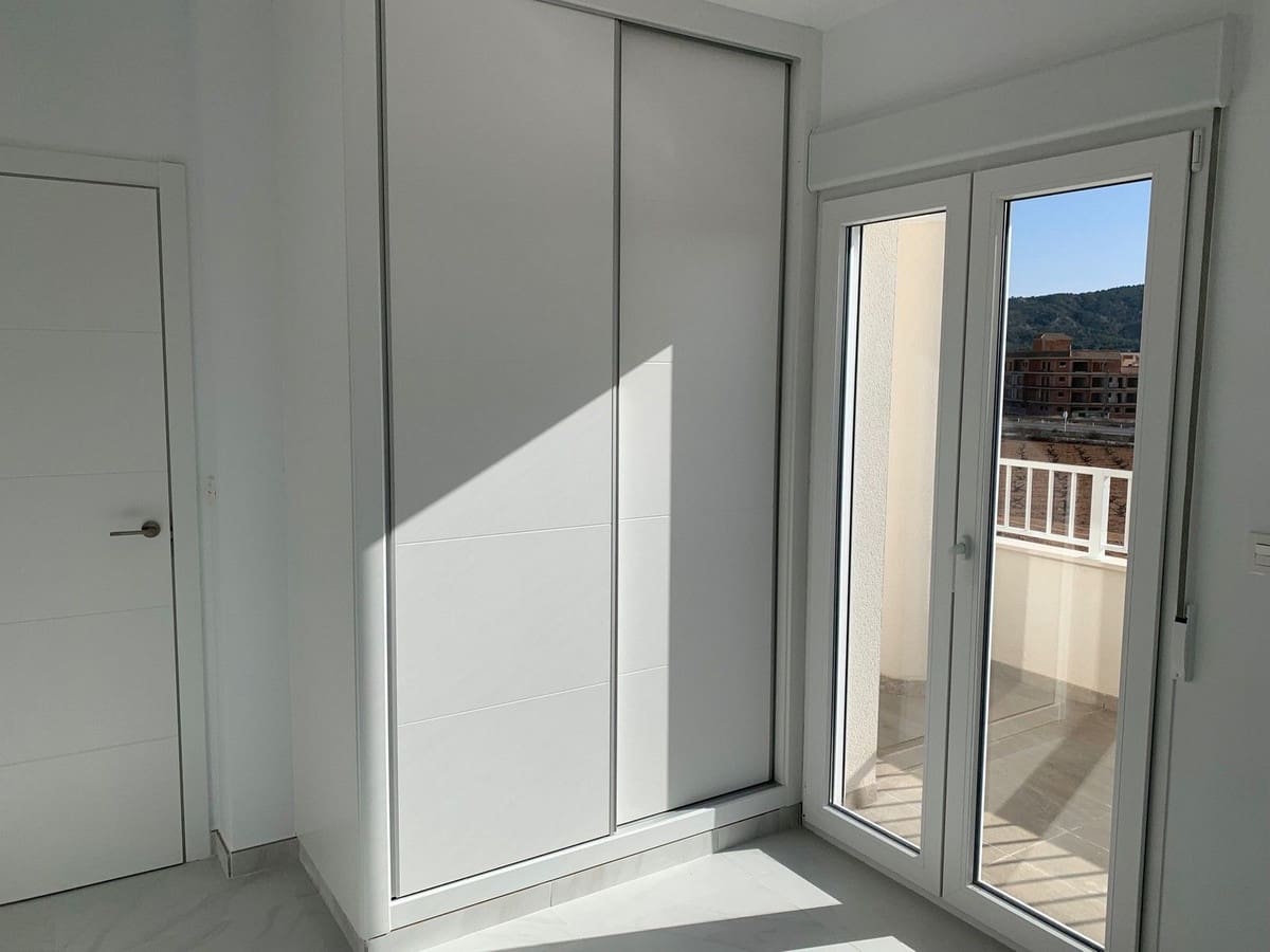 4 bedroom Villa for sale in Pinoso with pool garage - € 357,000 (Ref: 8200030)